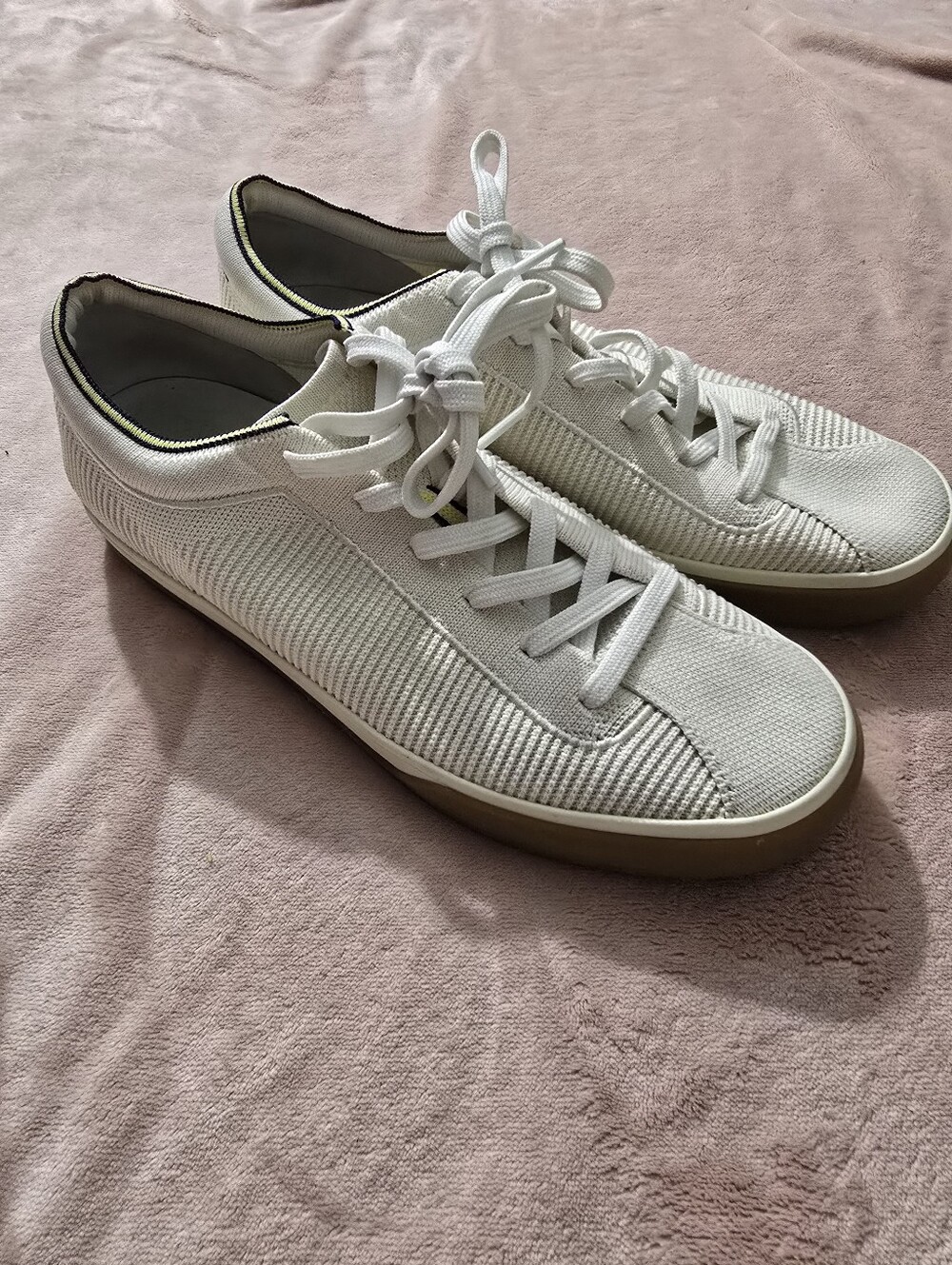 Rothy's The Lace Up Sneaker in Vanilla